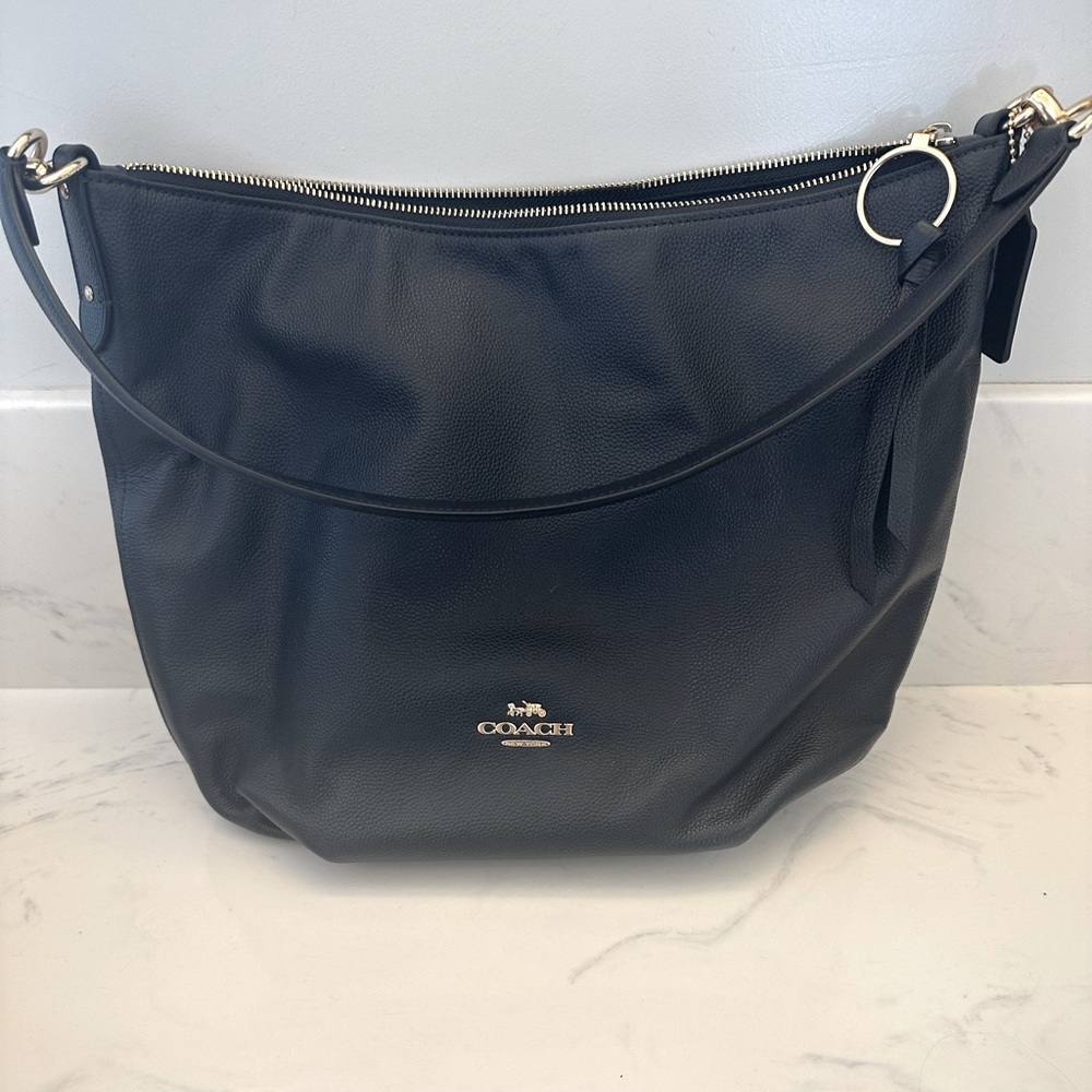 Coach hobo bag! Excellent condition only used a few times. Dark Navy blue color